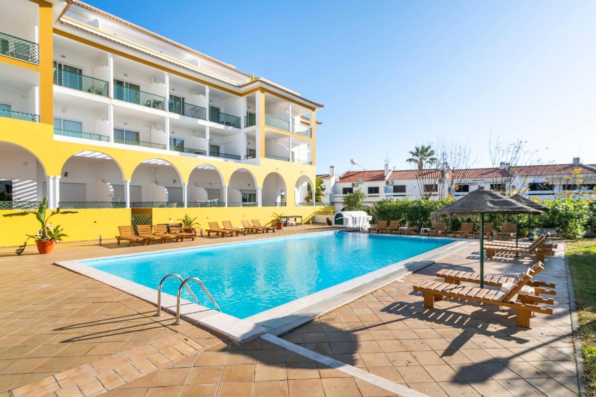 Apartamentos Turisticos Alagoa Praia Алтура Екстериор снимка